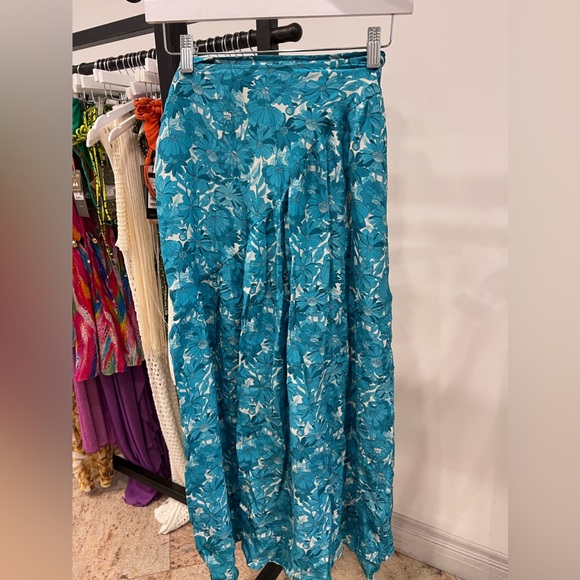 Dresses & Skirts - ADRIANA DEGREAS